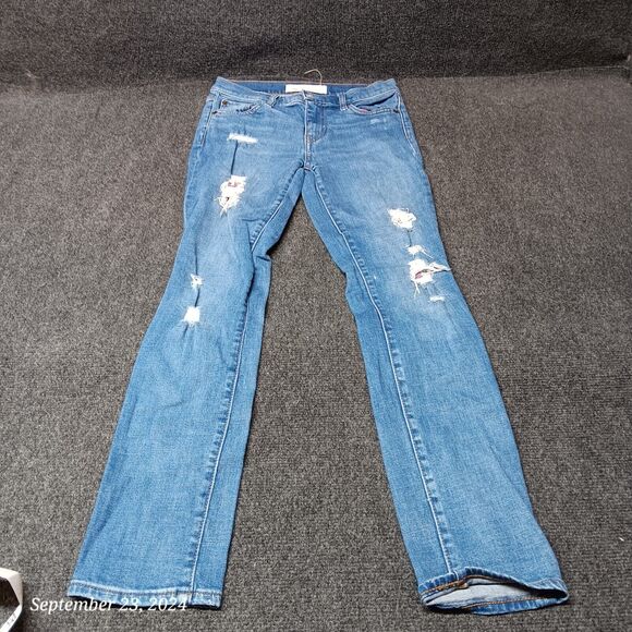 Gap 1969 Jeans Women 25 Regular Real Straight Distressed Stretch Low Rise Pants - Picture 3 of 10